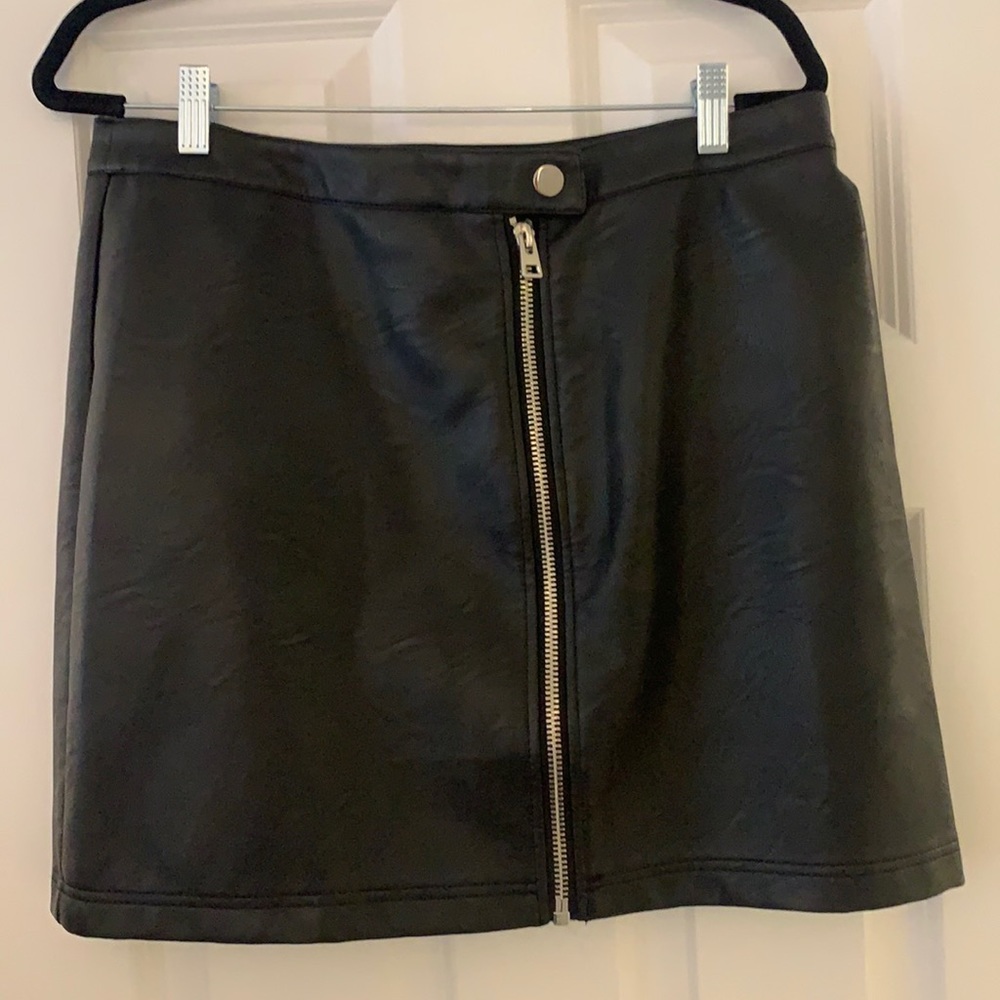 Top shop leather skirt